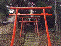 穴迫稲荷神社